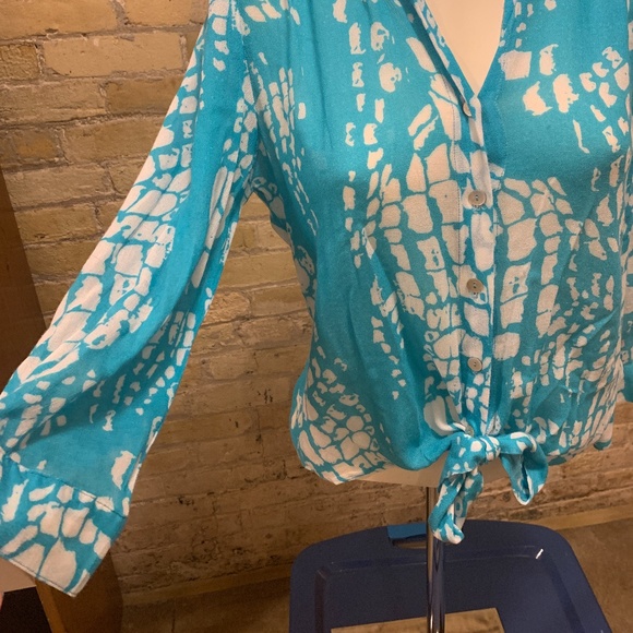 Velvet by Graham & Spencer Tops - Velvet Tees Top